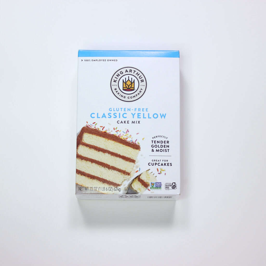 Box of gluten free yellow cake mix